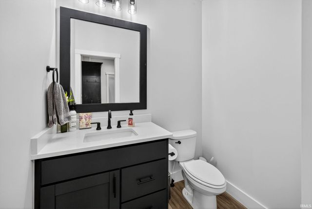15111 Gossamer Trail, Granger, IN 46530