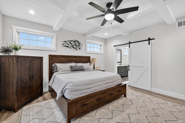 15111 Gossamer Trail, Granger, IN 46530