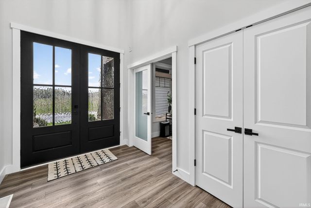 15111 Gossamer Trail, Granger, IN 46530