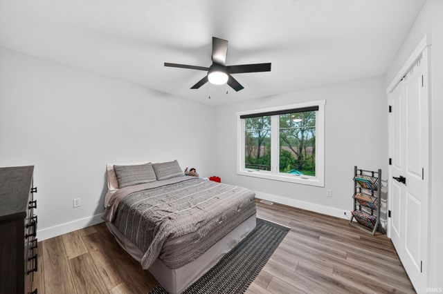 15111 Gossamer Trail, Granger, IN 46530