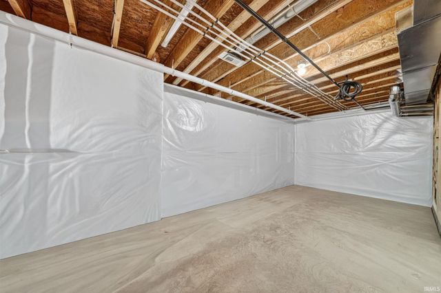 15111 Gossamer Trail, Granger, IN 46530