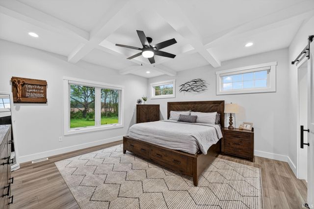 15111 Gossamer Trail, Granger, IN 46530