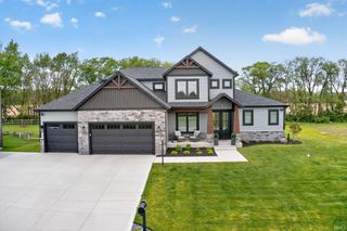 15111 Gossamer Trail, Granger, IN 46530