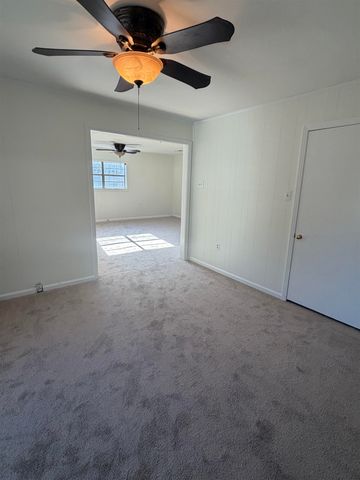 220 OAKLAWN DR W, Brighton, TN 38011