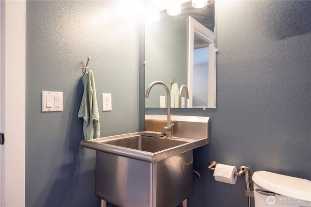 11608 41st Avenue NW, Gig Harbor, WA 98332