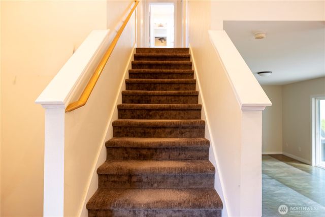 11608 41st Avenue NW, Gig Harbor, WA 98332