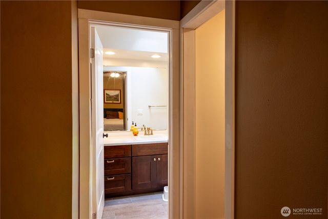 11608 41st Avenue NW, Gig Harbor, WA 98332