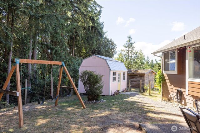 11608 41st Avenue NW, Gig Harbor, WA 98332