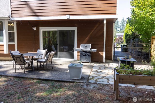 11608 41st Avenue NW, Gig Harbor, WA 98332