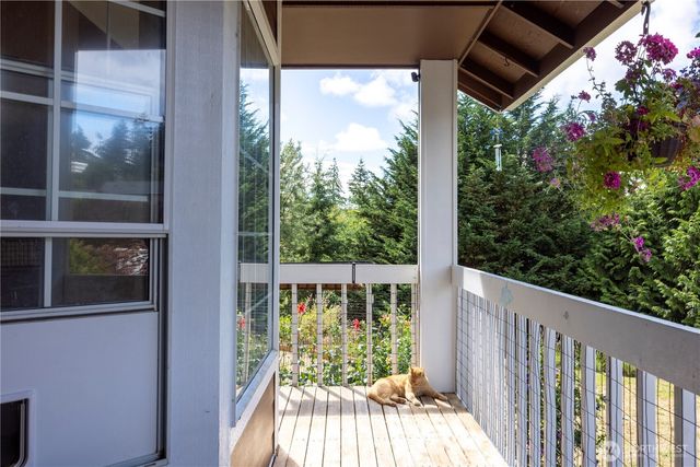 11608 41st Avenue NW, Gig Harbor, WA 98332