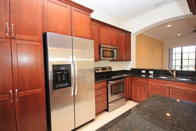 5902 PRINTERY STREET 105, Tampa, FL 33616