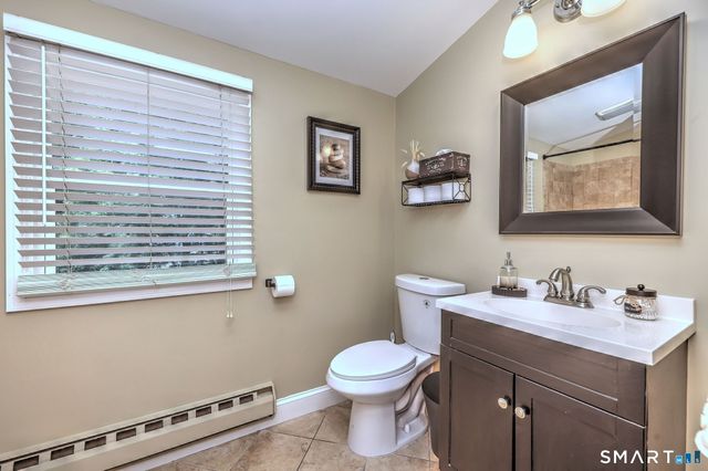 48 Linley Road, Trumbull, CT 06611