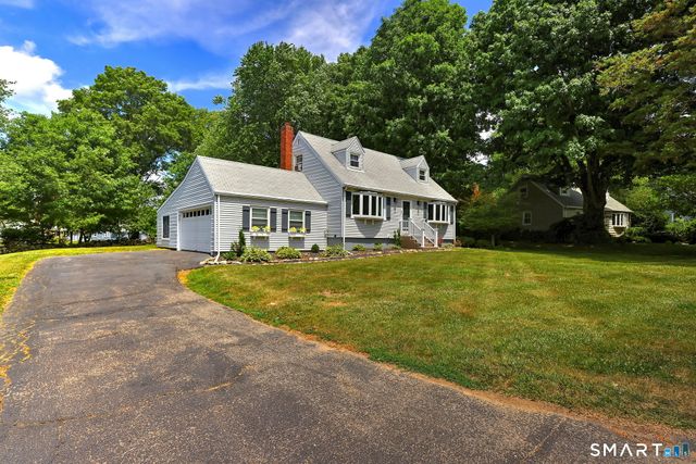 48 Linley Road, Trumbull, CT 06611
