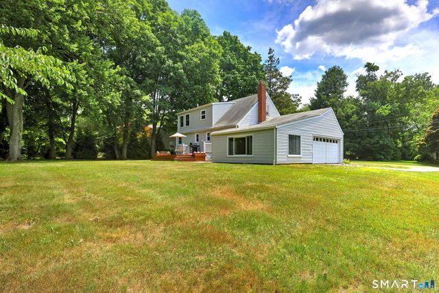 48 Linley Road, Trumbull, CT 06611