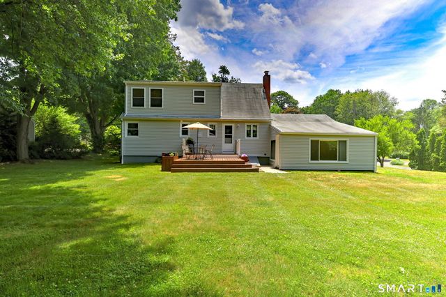 48 Linley Road, Trumbull, CT 06611