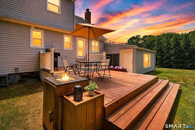 48 Linley Road, Trumbull, CT 06611