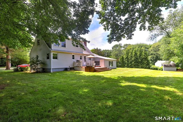 48 Linley Road, Trumbull, CT 06611
