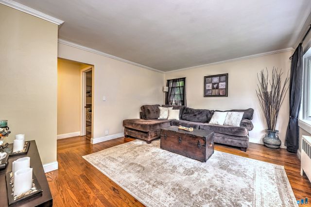 48 Linley Road, Trumbull, CT 06611