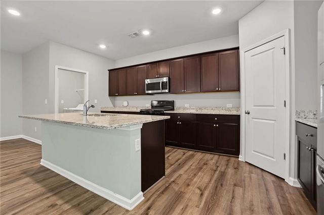 3164 Baylor Circle, Mcdonough, GA 30253
