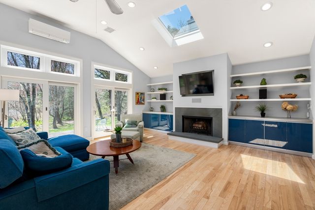 45 Normandy Drive, Sudbury, MA 01776