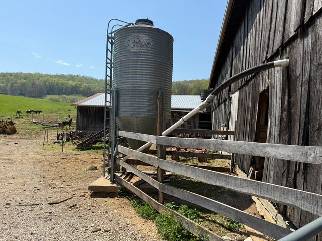 1066 Duncan Valley Road Road, Monticello, KY 42633