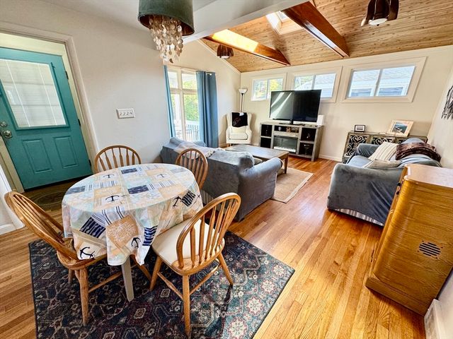 99 Nantasket Avenue util incl, Hull, MA 02045