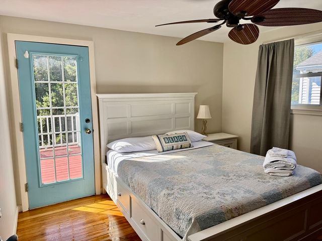 99 Nantasket Avenue util incl, Hull, MA 02045