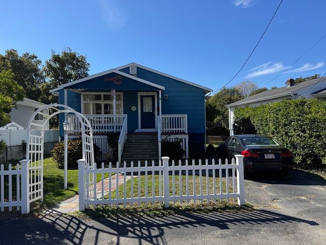 99 Nantasket Avenue util incl, Hull, MA 02045