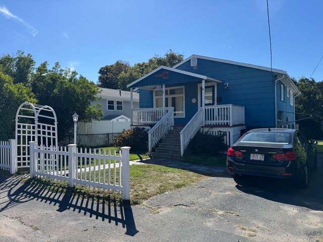 99 Nantasket Avenue util incl, Hull, MA 02045