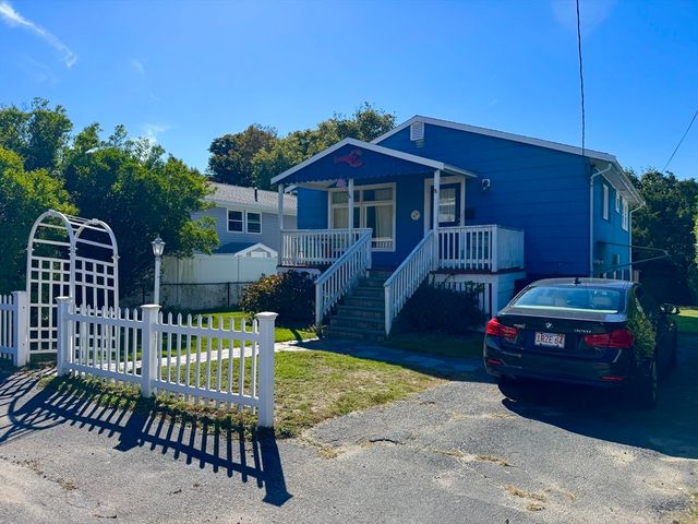 99 Nantasket Avenue util incl, Hull, MA 02045