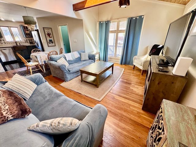 99 Nantasket Avenue util incl, Hull, MA 02045