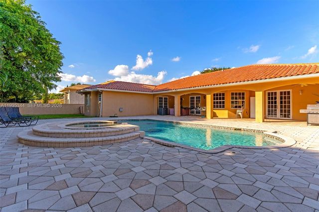 12700 SW 188th St, Miami, FL 33177