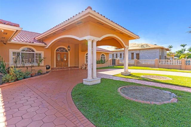 12700 SW 188th St, Miami, FL 33177