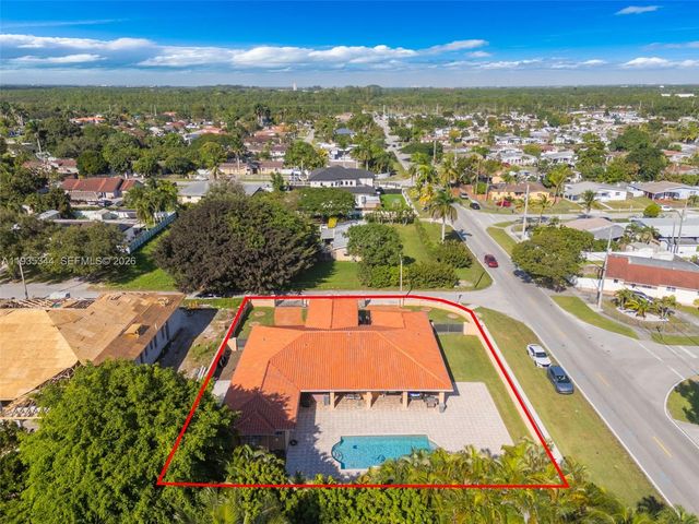 12700 SW 188th St, Miami, FL 33177