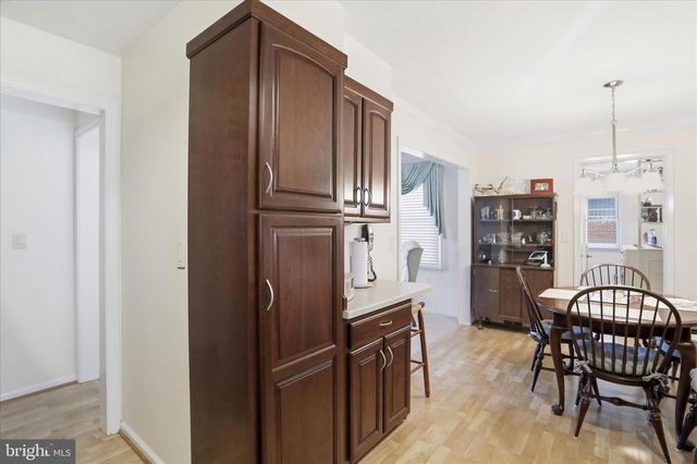 17933 OAK RIDGE DR, Hagerstown, MD 21740