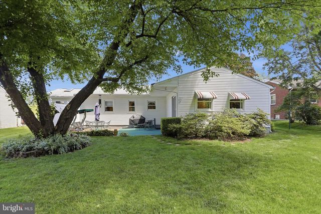 17933 OAK RIDGE DR, Hagerstown, MD 21740