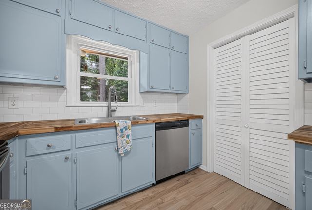 286 Windmill Pointe, Lawrenceville, GA 30044