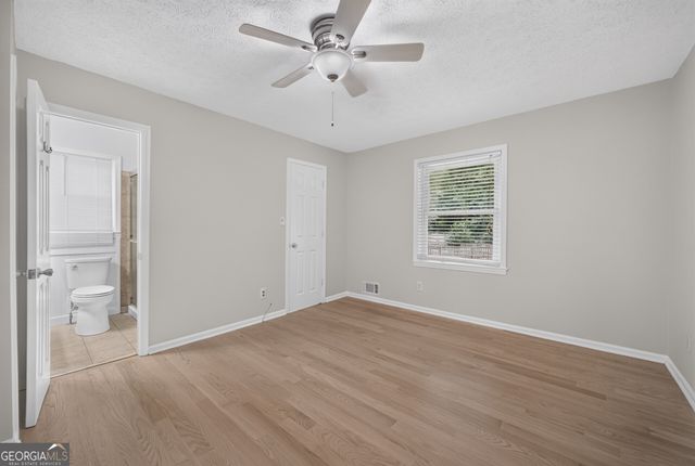 286 Windmill Pointe, Lawrenceville, GA 30044