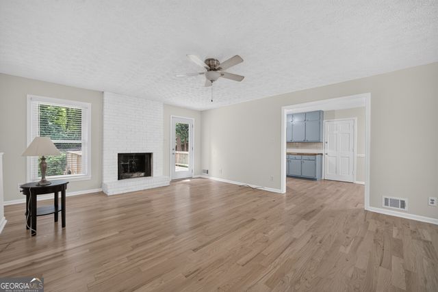 286 Windmill Pointe, Lawrenceville, GA 30044