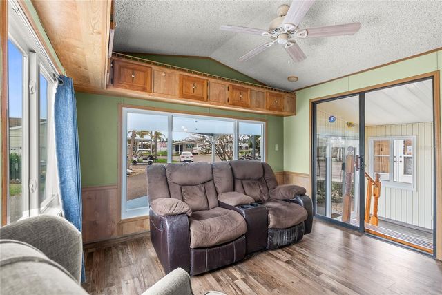 9000 US HIGHWAY 192 211, Clermont, FL 34714