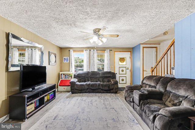 7314 BRIDGEWOOD DR, Baltimore, MD 21224