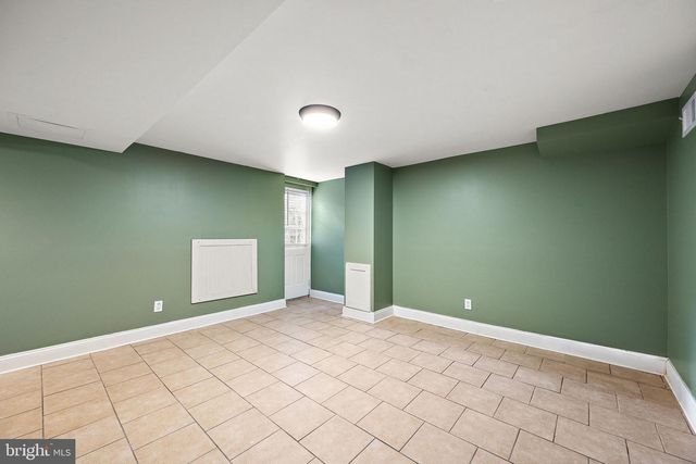 2117 GILLES ST, Wilmington, DE 19805