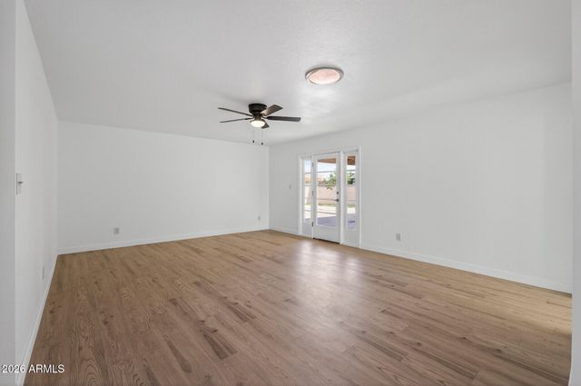 2822 E Yucca Street, Phoenix, AZ 85028