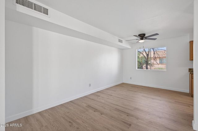 2822 E Yucca Street, Phoenix, AZ 85028