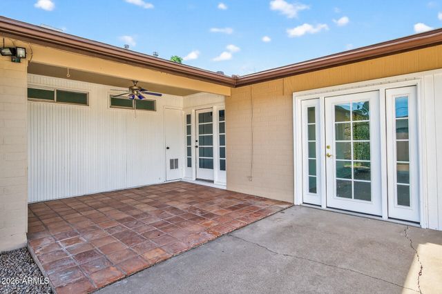 2822 E Yucca Street, Phoenix, AZ 85028