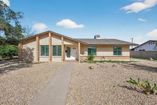 2822 E Yucca Street, Phoenix, AZ 85028