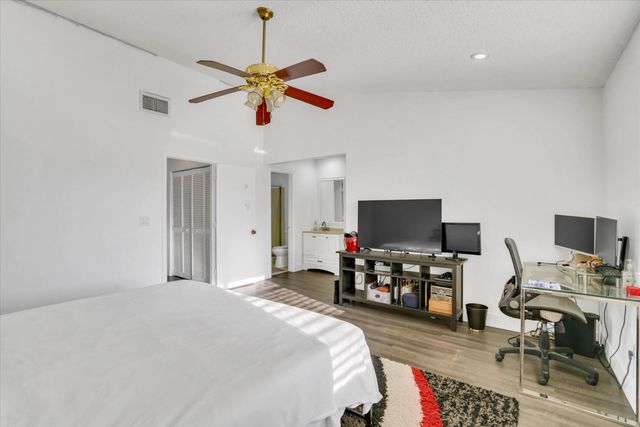 7357 NW 34th Street 7357, Lauderhill, FL 33319
