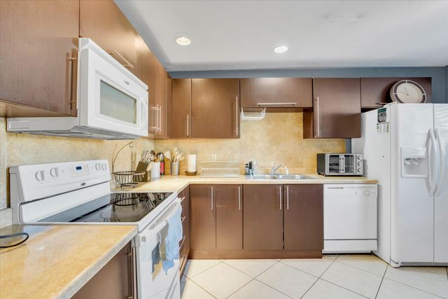 7357 NW 34th Street 7357, Lauderhill, FL 33319
