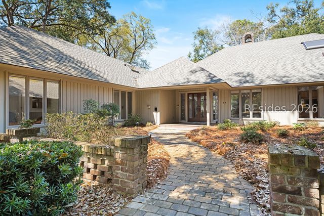 24 Royal Crest Dr, Hilton Head Island, SC 29928
