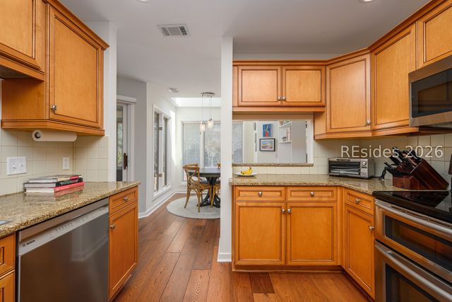 24 Royal Crest Dr, Hilton Head Island, SC 29928